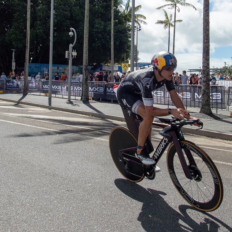 OLYMPUS DIGITAL CAMERA MX3’s Innovation