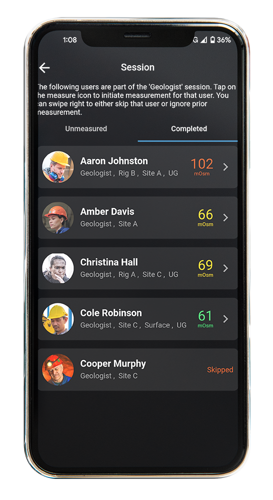Screenshot of a mobile app displaying a leaderboard of users with their names, scores, and rankings.